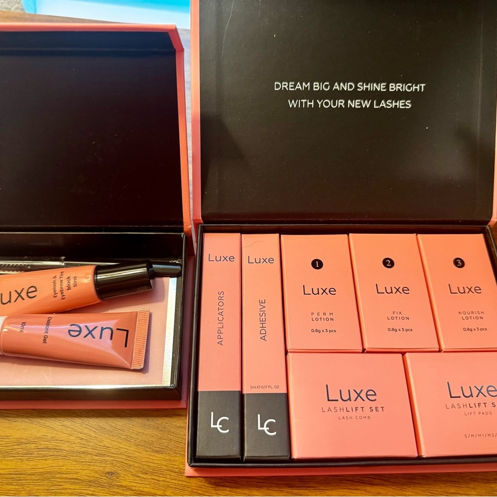 Luxe Lash Lift and Tint Set! 👀 - Picture 2 of 2